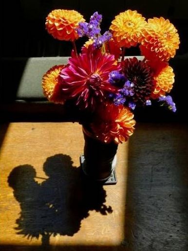 Table arrangement
