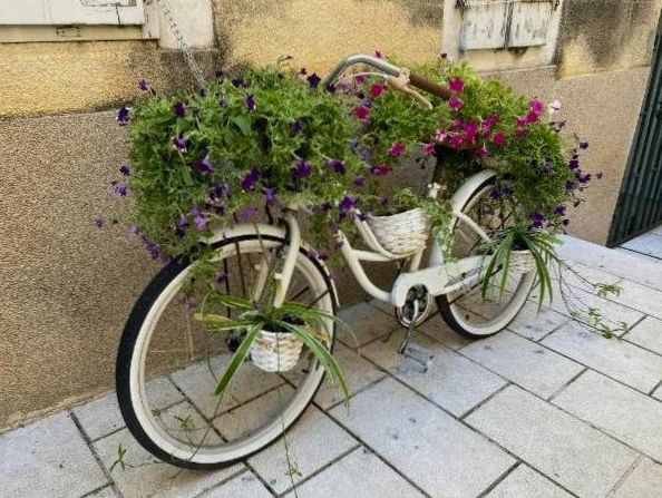 Table floral example